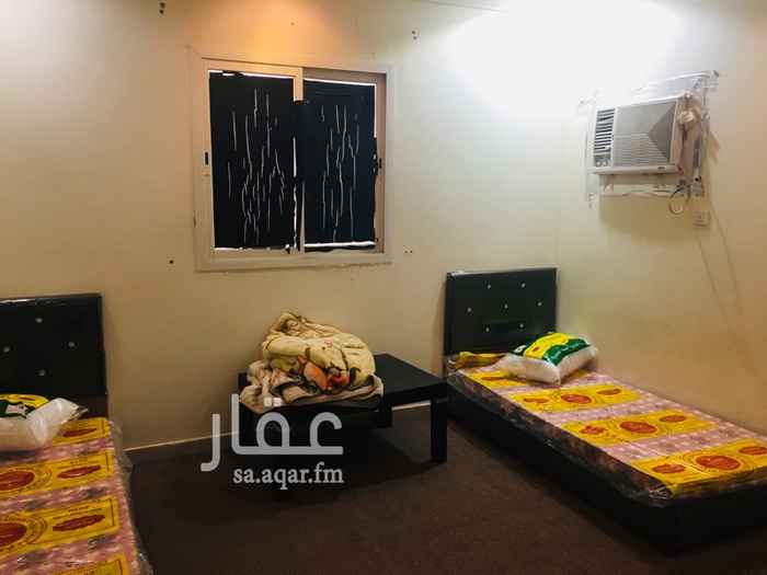 1747236 للايجار شقه مفروشه عزاب
2 غرفه وصاله ومطبخ ودوره مياه
يوجد ثلاجه و فرن ومطبخ و2 سرير ودولاب و شاشه ومجلس
للتواصل /0552016164