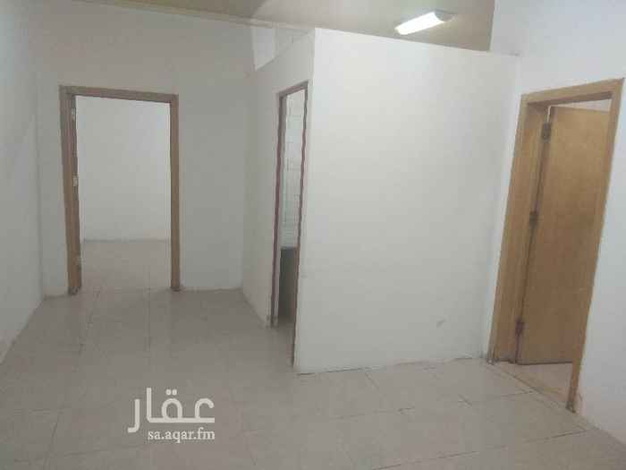 1715268 شقة عزاب غرفة وصاله ومطبخ وحمام
الايجار السنوي 11500 ريال شامل الماء
العنوان شارع طلحة بن عبيد الله حي الفيحاء الرياض
للتواصل مع مكتب الزامل للعقارات 0557797772
0112427910
دوام المكتب يوميا من 10 ص حتي 2 م ومن 4 م حتي 11 م
ويوم الجمعة من 4 م حتي 11 م