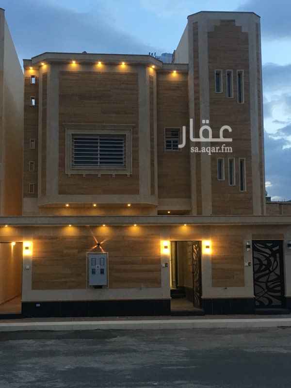 1579589 للبيع في مخطط الموسي شقة دور ارضي كبيرة
مكونة من 6 غرف و4 دورات مياة وصالة ومطبخ ومستودع
موقعها متميز جداااا
قريبة من جميع الخدمات.
وجها شمالية حجر طبيعي الرياض
صرف صحي. البقالة. المدارس
سعرها 520 الف.
متقيمة ع بنك الراجحي 620 الف.