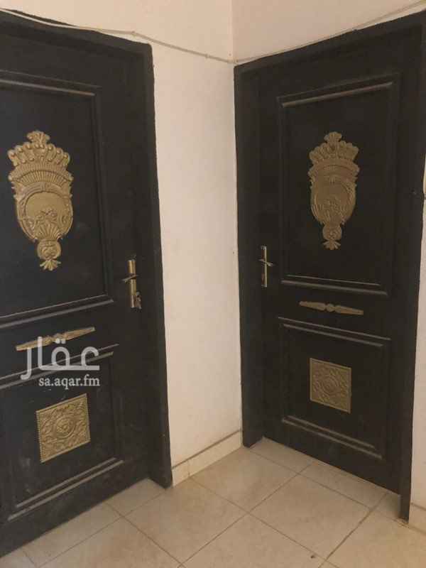 1653277 مدخلين للرجال والنساء
دورة مياه ومغاسل ومجلس للرجال
مطبخ كبير
صاله كبيره
غرفتين نوم
دورة مياه ومغسلتين بداخلها وخارجها
*ملاحظة :
الكهرباء مشتركة مع الشقة بالدور الثاني