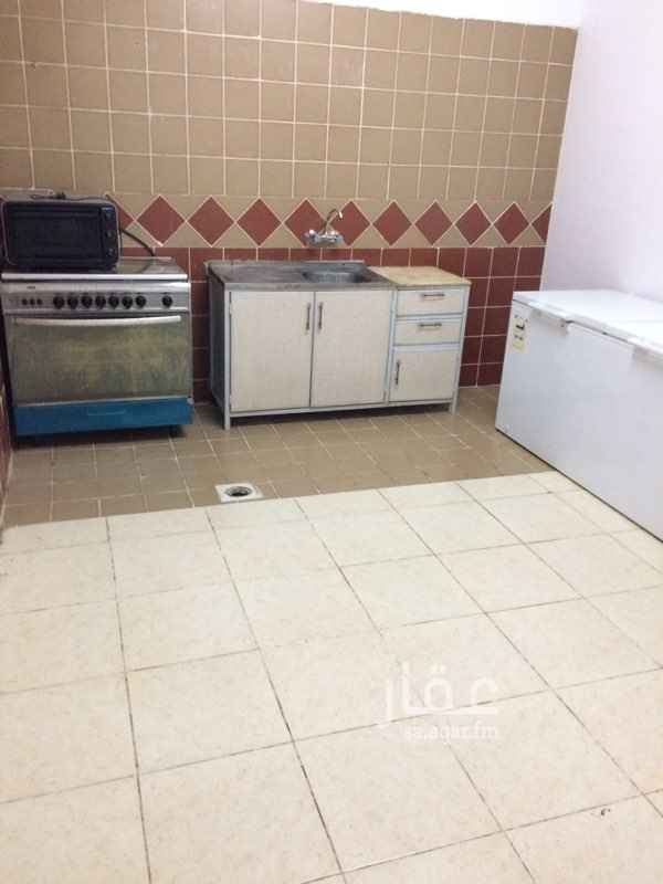 1733930 شقق عوائل في حي المنوسية بعد أشارة الذكريات في عمارة مجددة بجوارها جميع الخدمات للإيجار الشهري والسنوي شاملة فاتورة المياه والكهرباء تتكون من :-
١ غرفة
١ صالة
١ دورة مياه
مطبخ راكب
ومكيفات راكبة