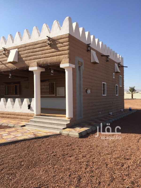 1737542 💰للبيع💰
استراحة بالنيصية المساحة ٤٩٠٠م على صكين
مسورة بالكامل بسور رفيع و قواعد
عدادين كهرب ١٠٠ امبير ، موجود فيها بير و خزان ارضي و خزان مبروم ، واصل له مشروع الماء لكن لم يتم تشغيله على الحي كامل
فيها مجلس تراثي على مستوى عالي ١٢*٩ م
السقف مستويين ارتفاع ٥م ، بيت شعر ٦*٤ م ، ممشى كامل على السور من داخل و بعض النخيل
السعر المذكور تقريبي و ليس الحد
🏫 مكتب الضمادي للعقارات
📱 0558071155