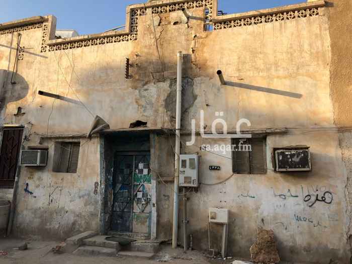 1327851 بيت بحي الشميسي خلف أسواق السبالة
بمجموع مساحة 83 سم
عرض الشارع 10 أمتار
الدور الأول :
3 غرف
1 مطبخ
2 دورات مياه
السطح :
غرفة + دوراة مياة
البيت مأجر بعقد سنوي
بقيمة 9000 ريال سنويًا ..