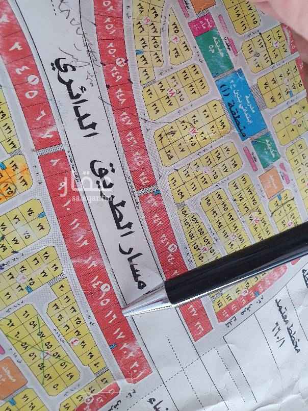 1694357 أرض تجارية للإيجار في الدمام تفتح على طريق الرياض شمال بعرض ١٠٠ متر وتفتح على شارع 16 جنوب
الاطوال 40×50
الموقع مميز جدا جدا
لأصحاب المشاريع المميزة