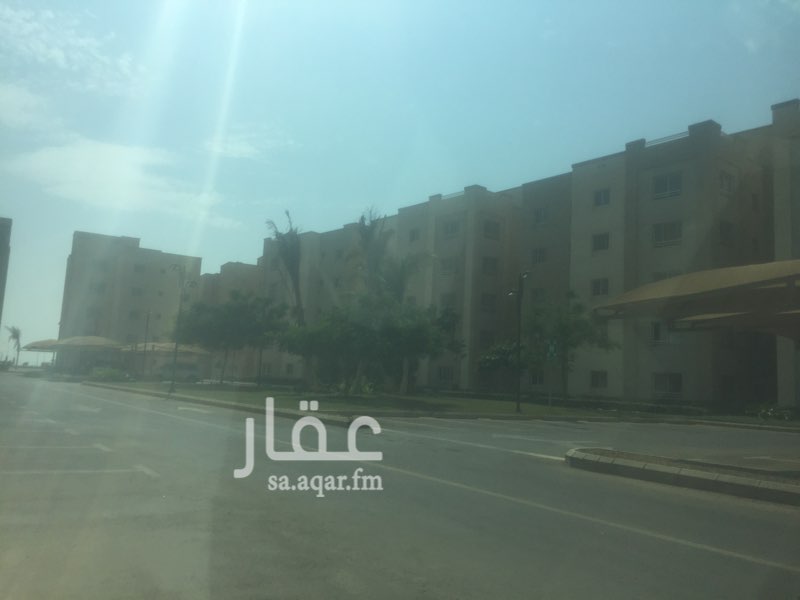 1183885 حي الشروق يوجد مكيفات سبلت + مطبخ
سنوي&شهري
عزب او عوائل
