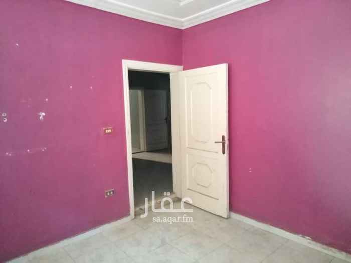 1685283 للايجار شقق بالربوة ٦ المنطقة الشعبية
قريب من الشارع الرئيسي شارع ال٣٠
الدور الارضي شقة كاملة
4 غرف (يمكن فصلها لشقتين من غرفتين )
3 حمامات
مطبخ
صالة
الايجار 1600 شهري
_______
الدور الاول
شقة 1
3 غرف
2 حمامات
مطبخ
ايجار 1200ريال الشهر
________
الدور الاول
شقة2
غرفتين
حمام
ايجار 800 ريال الشهر
كل شقة بعداد كهرباء خاص
موية العين واصلة