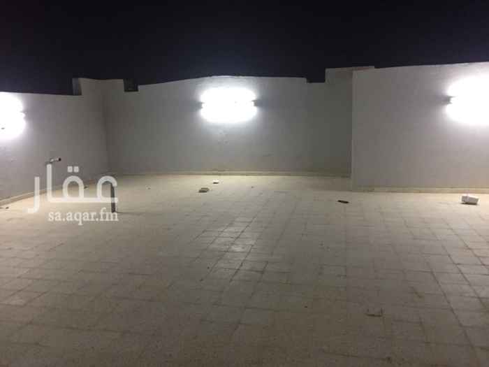 1542240 شقه ماسكنها الا ٦ شهور بس مع السطح عباره عن غرفتين نوم ومجلس ومطبخ وصاله لا توجد مكيفات والاجار من المالك مباشره للتواصل ٠٥٥٨٥٨٣٤٣٢ في الجبيله