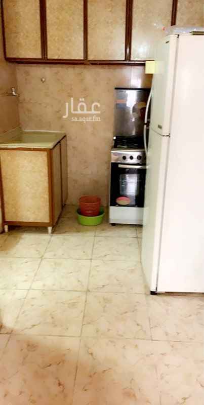 1658758 غرفة مفروشة بحي الروابي على الشارع
باب مستقل
ألايجار 800 مع الكهرباء والماء
تامين 500 يسترجع بعد الخروج من الغرفة