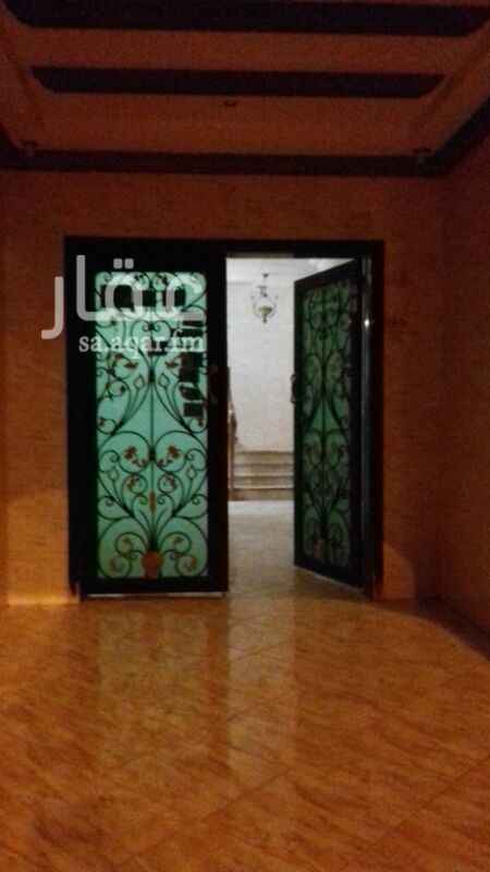 1516100 شقه 2 غرفه 2حمام مطبخ موجود مكيفات ومطبخ نظيفه