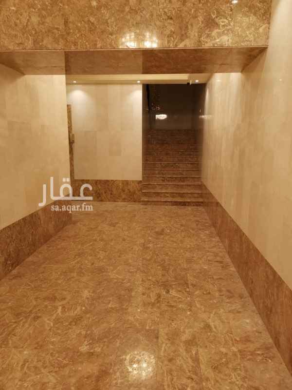 1558606 عمارة جديده للبيع
• موقع مميز الخروج والدخول الى المبنى من خلال اربع شوارع رئيسية بكل سهولة
1. طريق الملك
2. طريق الامير سلطان
3. طريق حراء
4. طريق المستشفى الالماني
• حي الزهراء 4
• دور مواقف +أربعة متكرر+2ملحق بسطح
• عدد الوحدات 18 شقة
• كل شقة ثلاث غرف وصالة ومطبخ و2 دورة مياه.
• تكييف اسبلت سامسونج.
• تشطيب لكس الكس.
• لكل شقة مدخلين
• واجهة رخام
• الملحق عبارة عن شقتين كل شقة بسطح وحمام مستقل
• مصعد من نوع شندلر
• غرفة حارس بحمام مستقل.
• الخزان يتسع 430متر مكعب مياه ما يعادل 13 تريلا