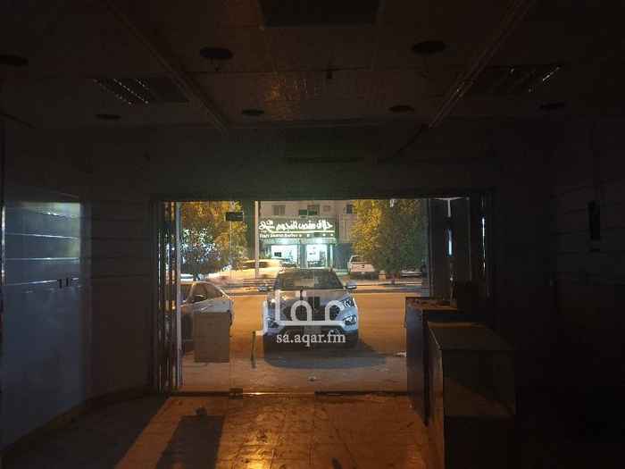 1683124 ثلاث محلات على شارع ابى سعيد الخدري "الكهرباء " و يمكن تأجيرها فردي كل محل لوحده