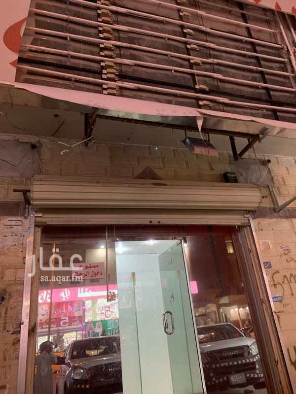 1670411 يوجد محل الإيجار موقع ممتاز ومتحرك ونشاط ناجح