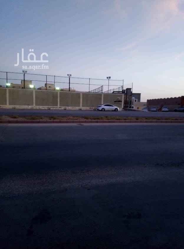 1632081 ارض تجاريه على شارع الإمام الذهبي عليه مقام ملعب كره الأرض شارعين 15*40 السعر شامل الضريبه