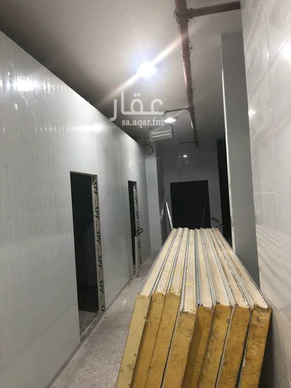 1564628 مطبخ مجهز بمواصفات البلديه والدفاع المدني
مساحه البنى ٥٦٠ متر مربه دورين ومصعد
ثلاجات للتبريد والتجميد
للتفاهم واتس اب *فقط *
٠٥٥٨٨٥٥٧٦٣