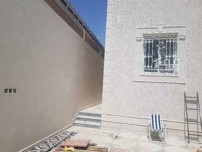 1691101 عمارة للبيع
- دورين جديده كل دور منفصل تماما عن الآخر مداخل مستقله وخصوصية تامة شغل مضمون باذن الله.
- سباكة وكهرباء ضمان 25 سنه
- خزانات المياة تسع 40 طن
- شارعين وحديقة
- قريبه من جميع الخدمات ( مدارس - أسواق )
- السعر حسب طلب المالك ( مليون وثلاثمائة ألف )
- قابل للتفاوض مع الصامل والجاد
- المسارات الثلاثية العقارية
- 0554788847 - 0558886996