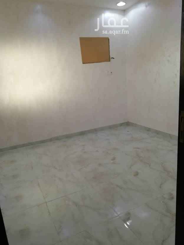 1635168 للإيجار شقة ٤ غرف وصالة ومطبخ ودورتين مياه مع سطح كبير في حي المونسية شرق الرياض
للتواصل: 0558931128