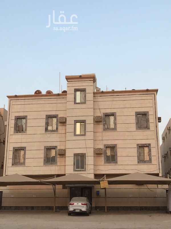 1711274 شقة للإيجار حي الزهور:
٣ غرف نوم، ٢ دورة مياة، صالة، مجلس، مطبخ، الدور الثاني. عداد كهرباء مستقل
السعر: ١٨ الف. فاتورة الماء ٥٠ شهري
مواقف مضللة وكاميرات مراقبه
عقود سنويه بدفعات ايجار شهري، ربع سنوي نصف سنوي متوفره
3 bed rooms, 2 bathrooms, living room, guest room, kitchen and . Second floor.
Rent price: 18,000 SR per year water 50 per month.
Each Apartment has its own electricity meter
security camera system
Annual contract with optional payment; monthly, quartarly, and semi annaul, annau