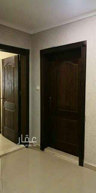 1585105 تخطيط ممتاز مساحة الغرف والمطبخ ممتازة ضمان على الهيكل الانشائي والتمديدات السباكة والكهرباء والعوازل المائية والحرارية .
الموقع نموذجي قريب لكافة الخدمات.
الخدمات متوفرة صرف صحي ومياه حلوة والالياف الضؤية .
الحي هادئ وسكني بامتياز ونظيف لا حفريات ولا تجمعات للمياه ولا طرق مكسرة .