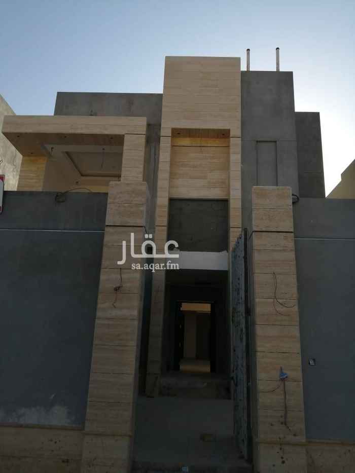 1761721 فيلا فاخرة للبيع حي حطين
المساحة 402 متر
شارع 25 متر شرقي
درج في الصالة
تتكون من الارضي ٠٠٠
مدخل سيارة ٠ غرفة سائق ٠ ملحق خارجي ٠ مجلس ٠ مقلط ٠ صالة مفتوحة ٠ مجلس نساء ٠ مطبخ +مستودع
الأول ٠٠٠
5 غرف نوم ماستر وصالة
السطح ٠٠٠
صالة اللعاب كبيرة تطل على السطح + غرفة شغالة ٠ وغرفة غسيل
مميزات الفيلا ٠ مصعد ركب ٠ تكييف مخفي ٠ شلال ٠ ملحق خارجي مع حمام خارجي ٠ شغل شخصي وليسة تجاري ٠ ديكورات راقية ٠ ضمانات على كافة الشغل
السعر ٢مليون و ٥٥٠ الف سوم