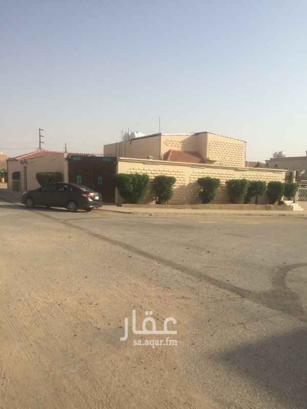 1527125 ع شارعين شمال وشرق/دور وموؤس للدور ثاني /ملحق بدور الثاني /غرفه خدامه/ ومستودع /جميع المدارس للبنين والبنات قريبه جداً -4غرف - مشب للرجال 7\6صاله-مطبخ -4دورات مياه-مدخل سياره -مدخل النسااء مستقل معا حوش -ديكورات رغبه البيع تم نقل دوام للرياض