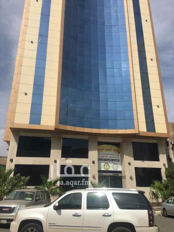 1299012 السلام عليكم ..
بالنسبه لمواصفات الفندق :
1_صك إلكتروني
2_عدد الغرف ١٦٥ غرفه
3_المساحه ٦٨٨
4_الايجار السنوي ٢مليون
5_عدد المصاعد ٦
6_العمر ٤سنوات
7_يوجد مطبخ مركزي
8_مؤثث بالكامل
9_المواقف خارجيه تكفي ل٤٠ مركبه،
10_لا يوجد ملاحق
11_لايوجد بروشور
الفندق باسم المالك
وبامكانكم الدخول للفندق والمشاهده واسأل الله التوفيق ... تحياتي