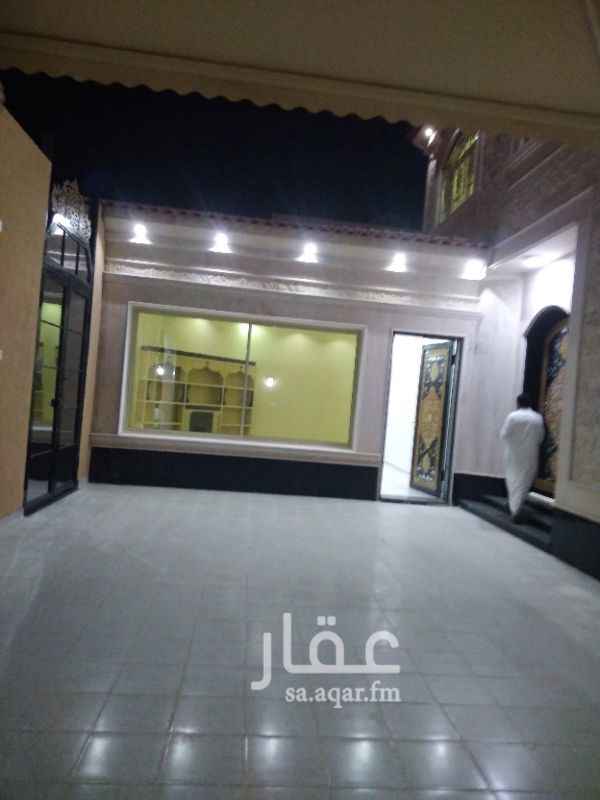 1118205 دور أرضي للايجار جديد مساحه 450م يتكون من مجلس ومقلط وصاله كبيره ومجلس نساء 3 غرف نوم منهم غرفه ماستر ومشب مدخل سياره وحوش كبير
الكهرباء مستقله والمياه مشتركه
السعر 37 الف
للتواصل 0530515013 ابو سما