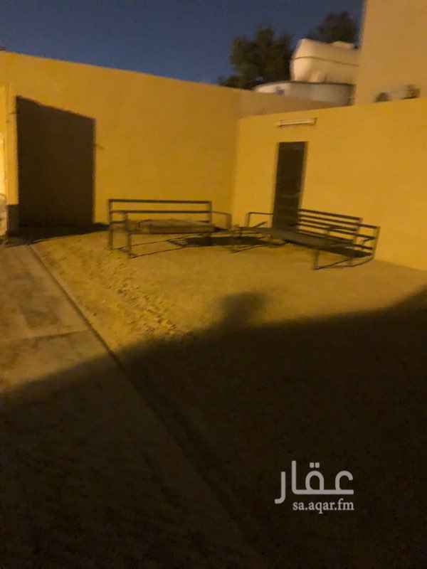 1567559 استراحة للبيع 850م حوش خارجي مزروع و3مجلس ومطبخ ودورات مياه 15 غربي على حرف تي حي اليرموك الشرقي عليها محضر تجزية قطعتين كل قطعه 425م اطوالها 12 ونص ع الشارع و34داخل سعر المتر 2000ريال