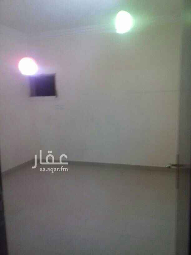 1756403 3غرف وصاله وحمامين ومطبخ راكب مع 2مكيف اسبلت