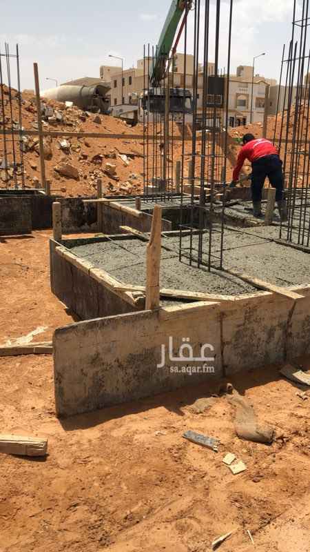 1510407 فيلا درج داخلي مع شقتين تحت الانشاء يمكنك متابعه العمل بنفسك تصميم مودرن وكانك انت الاتعمر مصعد مسبح شارع ١٥ لا يوجد سوي ٤ فلل فيالشارع شارع قصير جدا وكانه ٢٠ متر
البيع للصاملفقط احجز الان
للطلب احمد شمس