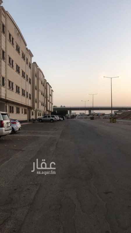 1693960 الموقع شارع 30 يفتح شمال خلف اطياف مول حي الرشد المساحه 132 مقابل حي الحمراء شارع حسن بن علي مدخلين موقف خاص 4 غرف وصاله 2 دوره مياه الشقه واسعه وشرحه مطبخ راكب مؤثثه كنب صاله + كنب مجلس فقط مطبخ راكب مكيفات سبيلت عدد ٥ تشطيب فاخر الارضيه باركيه ديكورات
بالنظافه بويه كل سنه من تحت الي فوف
الموقع غير دقيق
للمعاينه الاتصال شمس
البيع بالمكيفات والمطبخ فقط
وكنب الصاله
وكنب المجلس
راقيه جدا جدا ونظيفه جد
وموقع استراتيجي