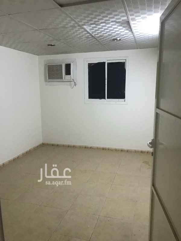 1692908 شقه للايجاربحي المغرزات في الدورالاخير بعماره صاله ومطبخ وغرفتين بدوره مياه راكب مكيفات بدون مطبخ الغرفه سقفها شنكو معزول فوم مائي حراري ب15الف دفعتين الموقع دقيق((رقم العماره2560))