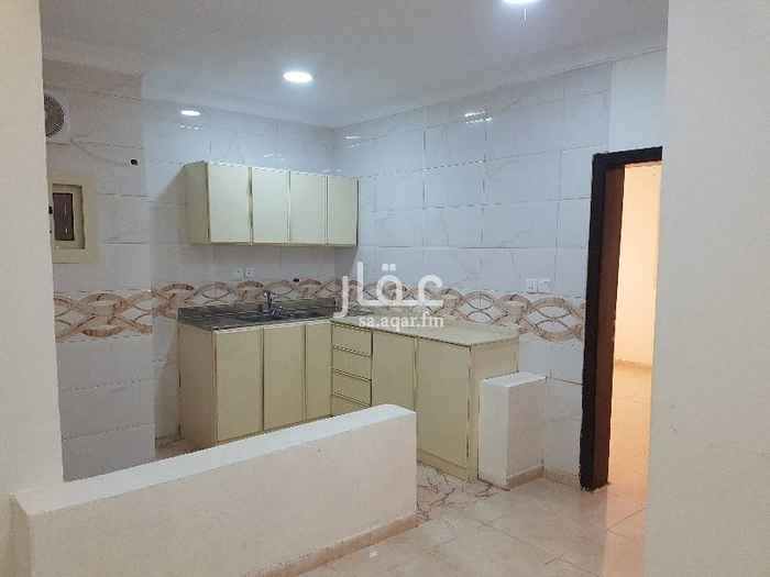 1611173 للإيجار شقه وسيعه
غرفتين وصاله ومطبخ ودورتين مياه
مطلوب ١٥ ألف.
الدور الثالث يوجد مصعد