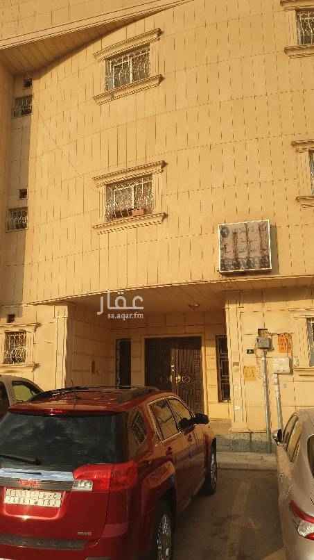 1699398 شقة ثلاثة غرف وصالة للايجار بحي الحمراء الشرقية شارع الجولان مكيفات مطبخ راكب بالدور الثاني ب ٢٢٥٠٠ ريال