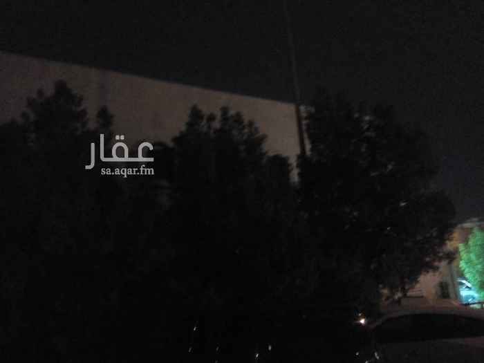 1752783 شقه للايجار حي الملك فيصل شارع الامير سعود الكبير دور اول ثلاث غرف ودورتين مياه ومطبخ
للاستفسار الاتصال على الرقم 0592044400