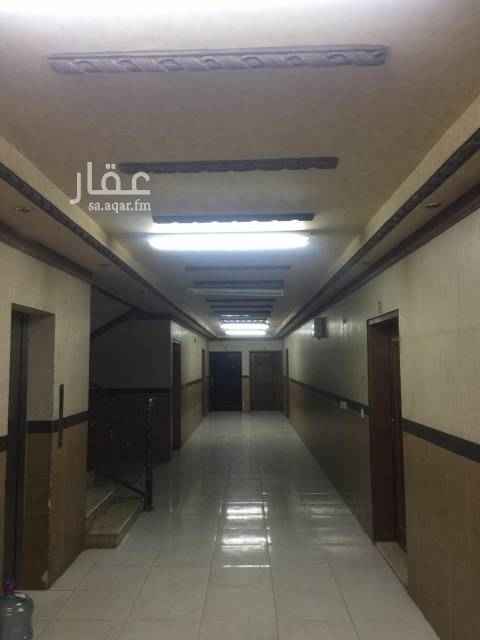 1759791 للبيع بحي الحمراء الشرقية شقة دوبلكس مساحتها ٢٢٦ متر بسعر ٥٠٠٠٠٠ ريال
