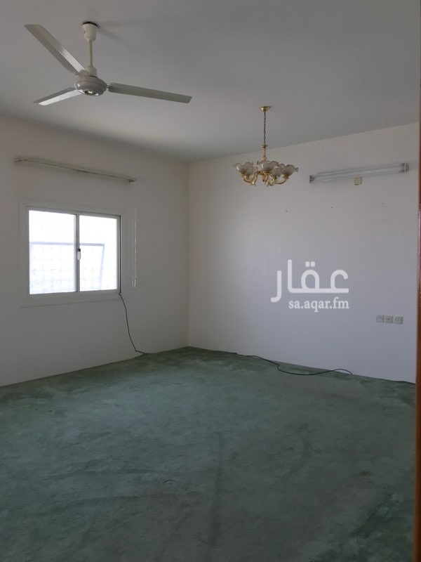 1145182 الدور الثاني
6 غرف وصالتين ومطبخ ودورتين مياه وبلكونه مطله
الكهرباء والموية مشتركة مع دورين آخرين
السعر 20 الف ريال دفعة مقدمة كل 6 اشهر