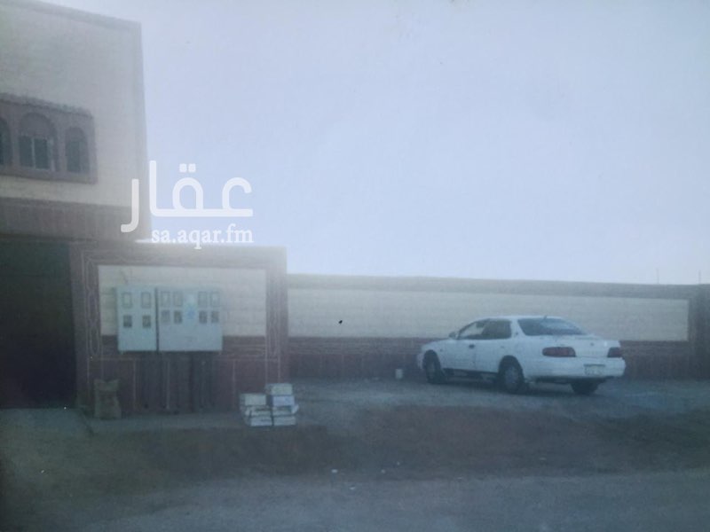 1581922 يوجد عمارة للايجار بمدينة ينبع البحر و/3(النواه) بالقروب من محطة واشارة النمله، على شارع ثلاثين قريبة من البحر الاحمر ، دورين وملحق، المساحه 980 متر وعدد الغرف 24غرفه و 5 صالات و5 مطابخ ، ويوجد حوش كبير وسطحين ، و 15 دورة مياة فئة فرنجي ،
ارغب بتأجيرها على مؤسسة او شركة عزاب
للاستفسار رقم /0559695400
ابو ذياب