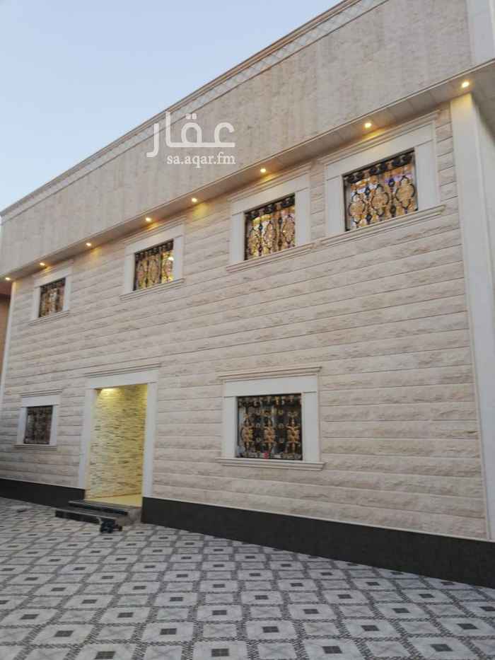 1694061 فيلا للبيع في حى الشفاء على مساحه 640متر واجهه شرق شارع 15متر السعر مليون و150الف عمرها فوق 30عام تقسيم الفيلا الدور الاول به المشب والمقلط ومجلس الرجال ومجلس النساء ومدخل للسياره واكتر من حمام وغرفه كبار السن والدور الثانى به اربع غرف ماستر وغرفه وصاله
علما بانه لدينا جميع الضمانات على السباكه والكهرباء ولدينا جميع التسهيلات التمويليه العقاريه للتواصل والاستفسار 0559772708