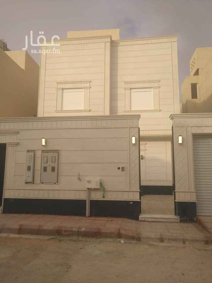 1652808 للبيع فيلا حي الياسمين 375م مربع 25 مفصولة
دور ودور و شقه
الدور الأرضي يتكون من مدخل سياره وغرفة سائق مجلس وصاله ومقلط وثلاث غرف نوم وغرفة خادمه
الدور الأول خمس غرف وصاله والشقه ثلاث غرف وصاله