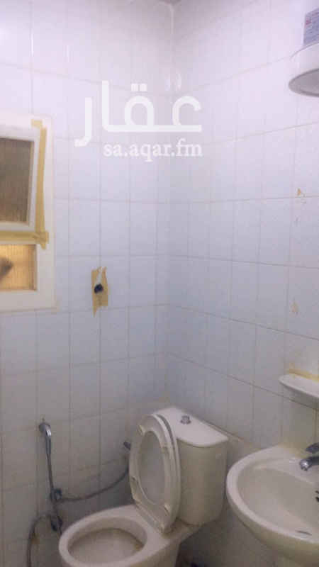 1695073 للايجار شقه عزاب بحي الفلاح
غرفة وصالة ومطبخ وحمام
راكب ومكيفات راكبة وعداد
الايجار 15000
يوجد تسهيلات بالايجار
للتواصل
0551281000
واتساب
0559840396