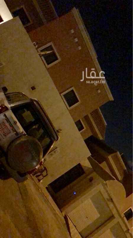 1652953 فيلا للايجار بمساحة ٤٥٠ صاله ب درج صاله ودورة مياه ومقلط ومجلس مع دورة مياه ومطبخ راكب وحوش خلفي
بيت شعر
ومطبخ راكب . الدور العلوي عباره عن صاله وثلاث غرف ودورتين مياه