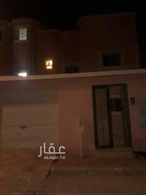 1750034 دورارضي بحي الشهداء٤غرف وصاله و٣دورات مياه ومدخل سيارة يفتح على ارض فاضيه مكيفات ومطبخ راكبه السعر٤٣الف مع التفاوض قريب من كارفوروسنتربوينت وطريق الامام سعود مخرج٩الموقع غيردقيق للاستفسارعلى٠٥٥٩٩٣٤٣٤٩