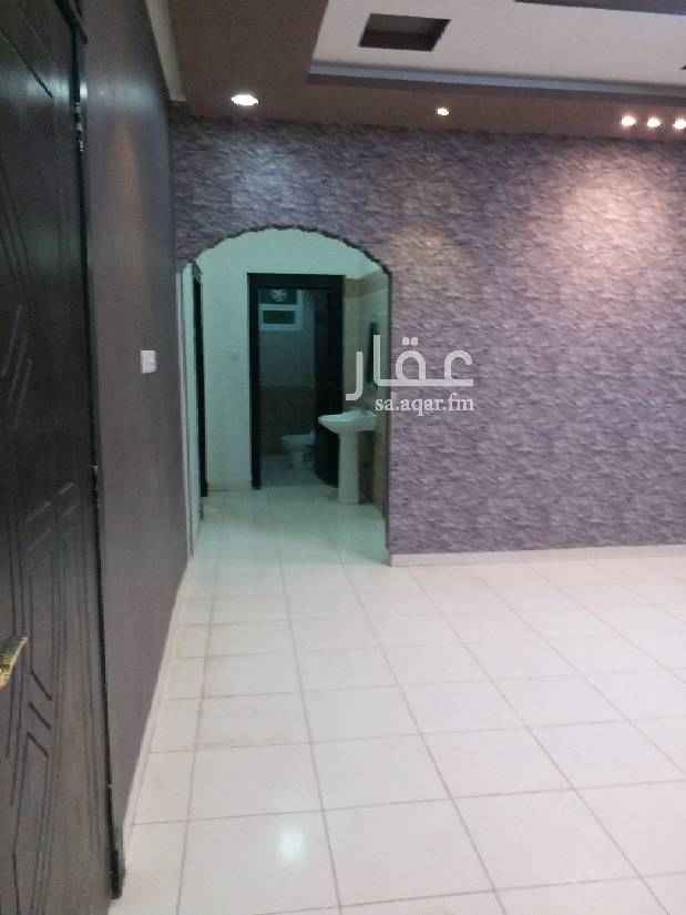 1648674 شقه ٣غرف وصاله مطبخ راكب ومكيفات راكبه حي الرمال الذهبي شرق من وادي الساحل