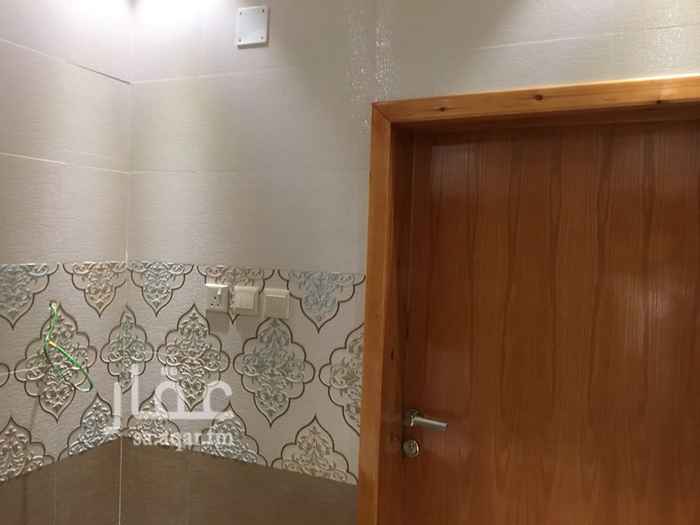1657470 للايجار شقه 5 غرف ومستودع ومطبخ وثلاث دورات ميااه
جديده