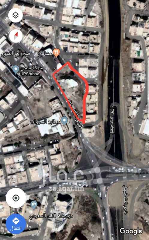 1283086 ارض تجاريه للايجاز بموقع مميز جداا على ثلاث شوارع وبرحه يوجد بها عداد كهرباء وعداد مياه وصرف صحي