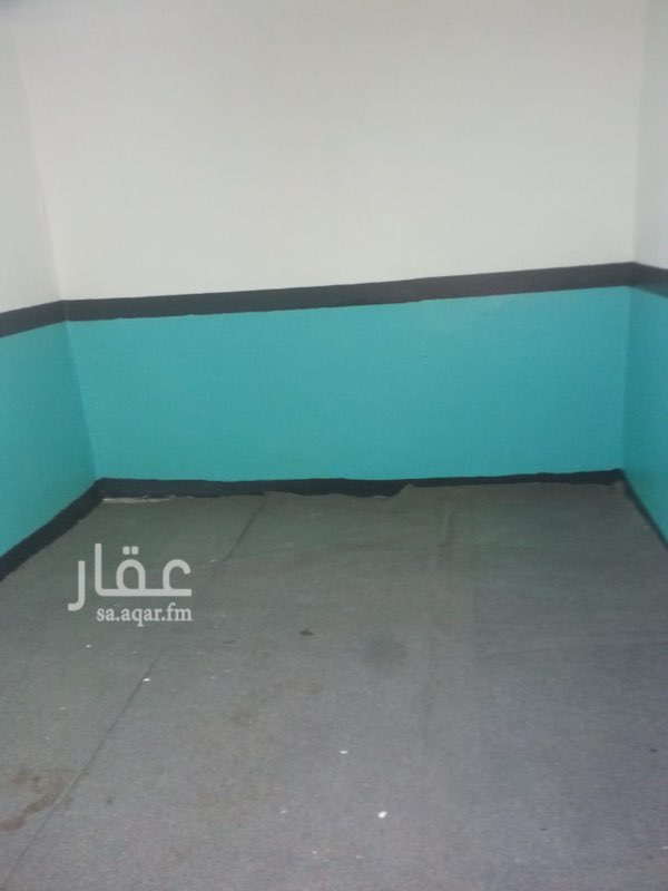 1463598 غرفه عزاب للايجار الشهرى بشارع حسان بن ثابت حى النسيم ب٣٥٠ريال شهرى شامل الماء والكهرباء حمام مشترك للتواصل ٠٥٩٢٥٢٩٤٣٩