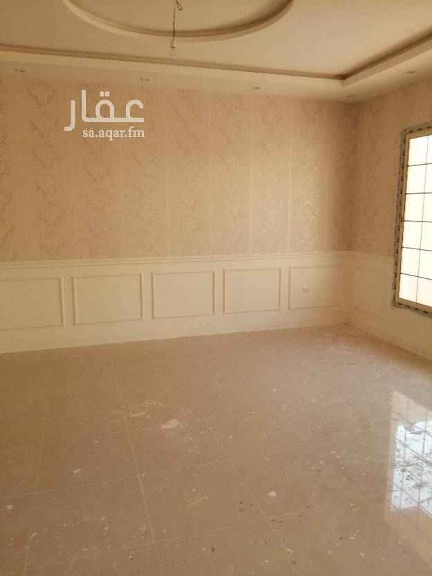 1500587 فلل مستقله جديده للبيع في حي الحمدانية تشطيب فاخر مساحه 435 صك وطبيعه مكونه من 10 غرفه + غرفه سائق + 3 صالات + 7 دورات مياه ،، الدور الارضي مكون من 3 غرف وصاله 3 حمامات ومطبخ ومسبح غرفه سائق مع حوش ،، الدور الاول مكون من 4 غرف وصاله 3 حمامات ،، الدور الثاني مكون من 3 غرف 2 دوره مياه + صاله + سطح مطلوب مليون و 650 مطلوب 1,650,000 قابل للتفاوض للتواصل ابو محمد 0560007798 # 0563336650