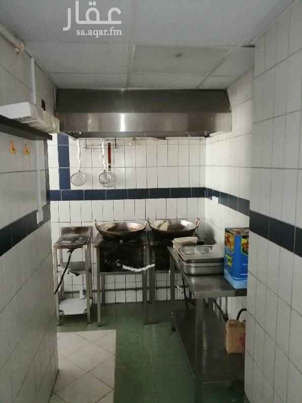 محل للايجار في حي المروة في جده