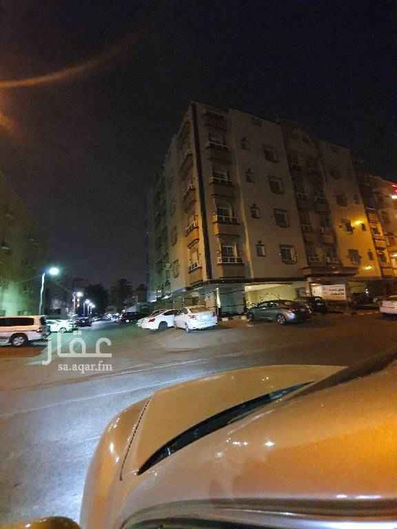 1646203 للبيع عماره سكنيه استثماريه شارعين مكونه من ٣٨شقه من غرفتين وصاله بمنافعها اجار الشقه الواحده ٢٠ ألف ريال المجموع تقريبا ٨٠٠ ألف اخوكم خالد النويصر العرض مع المباشر الموقع صحيح لمن أراد الوقوف