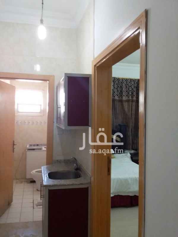 1397762 شقه عزاب للايجار بحي الحمراء
غرفه وحمام ومطبخ مكيفات اسبلت
ومطبخ راكب العقار مجدد بالكامل موقع استراتيجي متوفر به جميع الخدمات قريب من طريق الملك عبدالله
يوجد مسجد بجوارك العقار
صيانه دوريه طول السنه